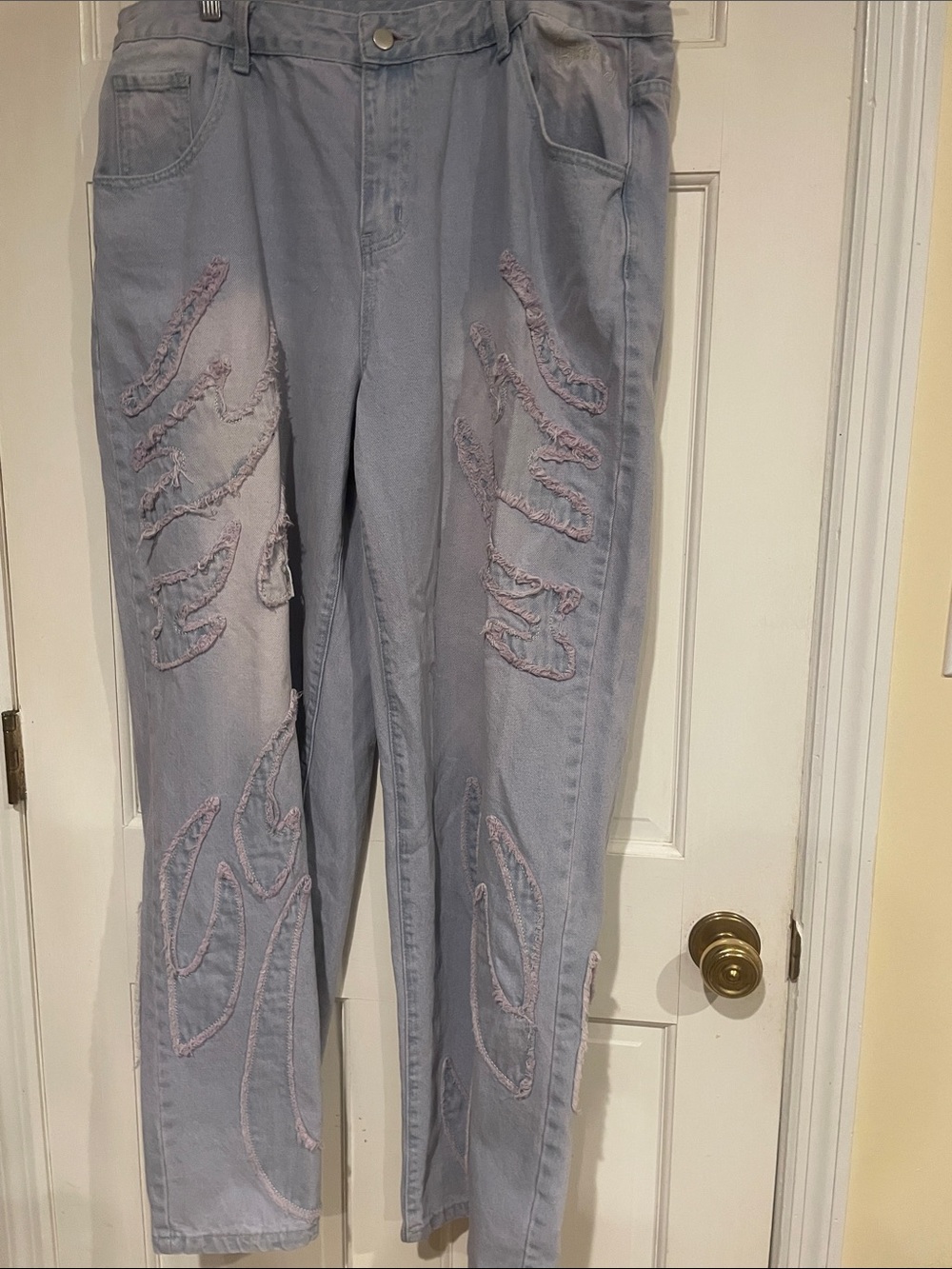 Women’s Boyfriend Jeans with Embroidered Flame Detail in Light Lavender